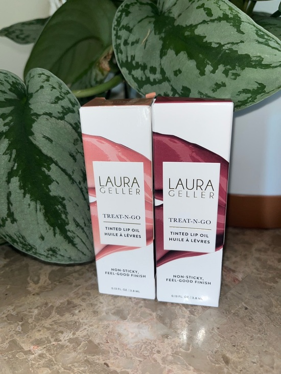 Laura Geller Other - Laura Geller Tinted Lip Oil Lot of 2 Shades- Top Tier Finish Line